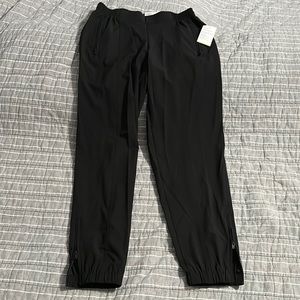 COPY - Old Navy light weight jogger